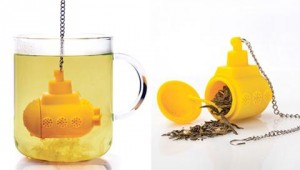 yellow submarine tea infuser design