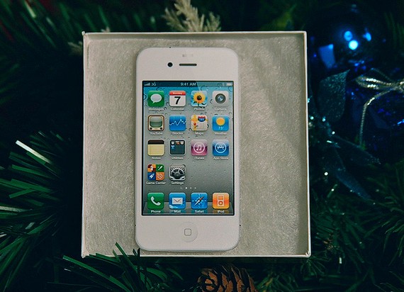 White iPhone Ornament 3