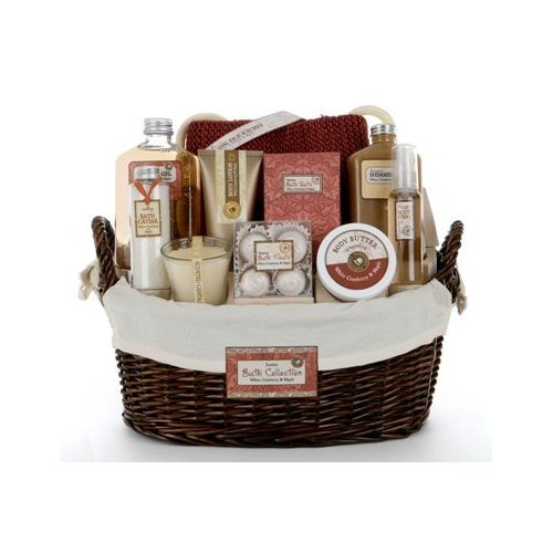mothers day gift ideas morgan avery bath collection White Cranberry and Maple