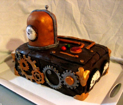 Steampunk Cake 2