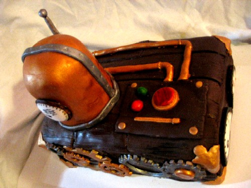 Steampunk Cake 3