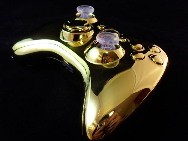 Xbox-360-Gold-Controller-2