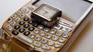 steampunk-smartphone-mod-1