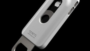 iPhone-Bottle-Opener