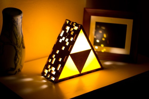 Triforce Lamp by TheBackPackShoppe Image 1