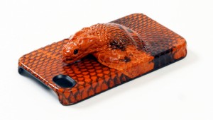 iphone-cobra-cover-snake