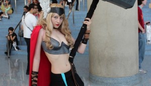 Lady-Thor-Cosplay