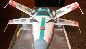 x-wing cake 1