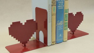 8 bit hearts bookends 1