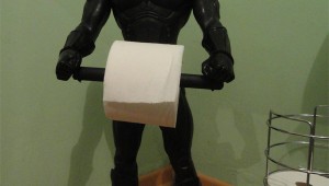 batman-toilet-paper-holder-1