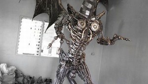 giant-steampunk-dragon-sculpture-1