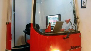 bus-office-1