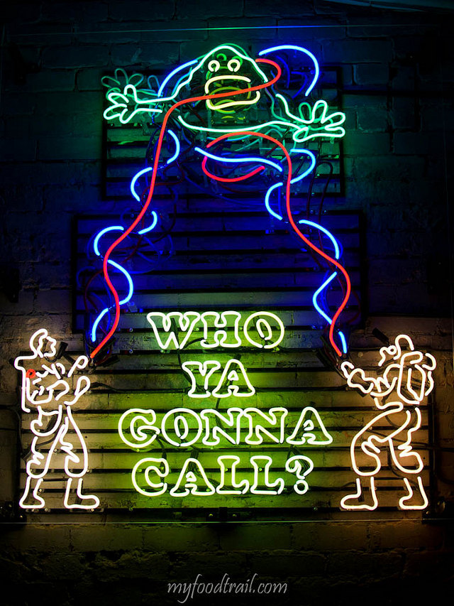 ghostbusters-neon-sign