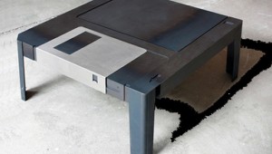 floppy_disc_coffee_table_1