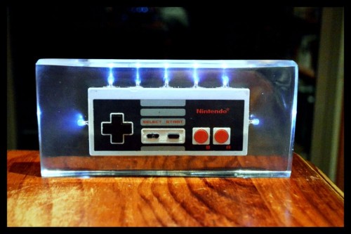 NES Controller night light by lonesoulsurfer image 1