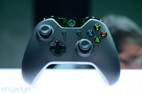 Xbox One controller by Engadget image 1