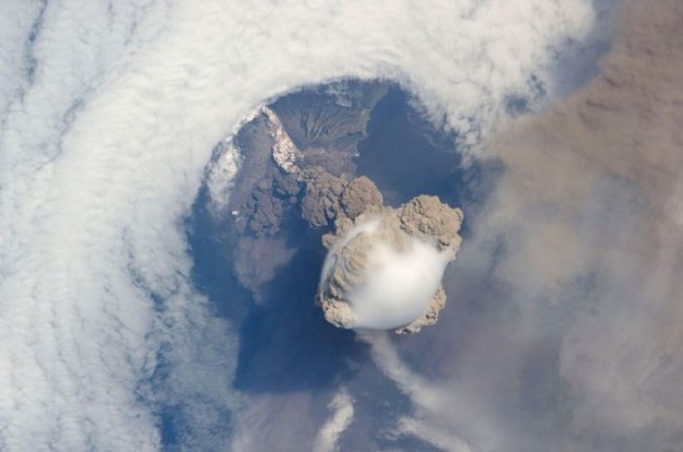 Volcanic-Eruptions-as-Seen-from-Space-001