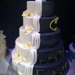half-batman-half-regular-wedding-cake