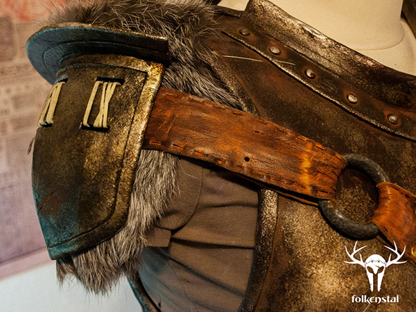 skyrim-replica-armor-and-weapons-by-folkenstal-5