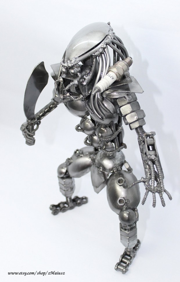 Predator Metal Sculpture 3