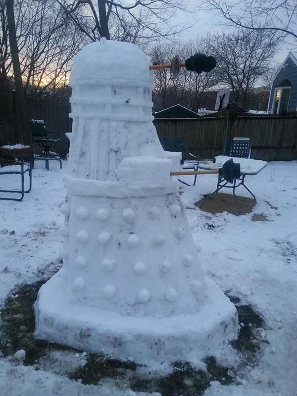 Snowman Dalek 3