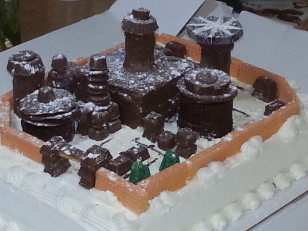 Winterfell cake 1
