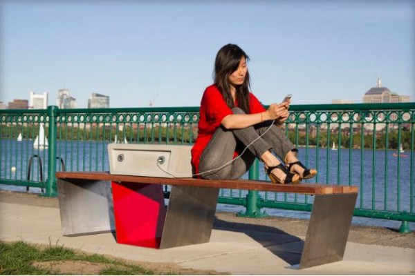Soofa Solar-Powered Smart Park Bench 01