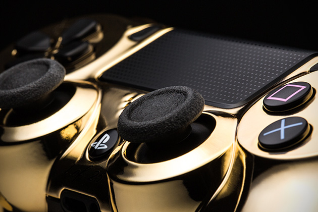 Gold PS4 controller 2