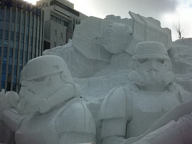 Star Wars Snow Sculpture 4