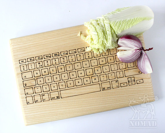 computer-keyboard-cutting-board