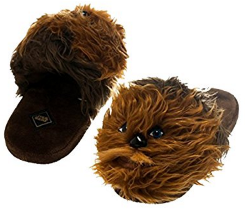 star-wars-chewbacca-plush-slippers