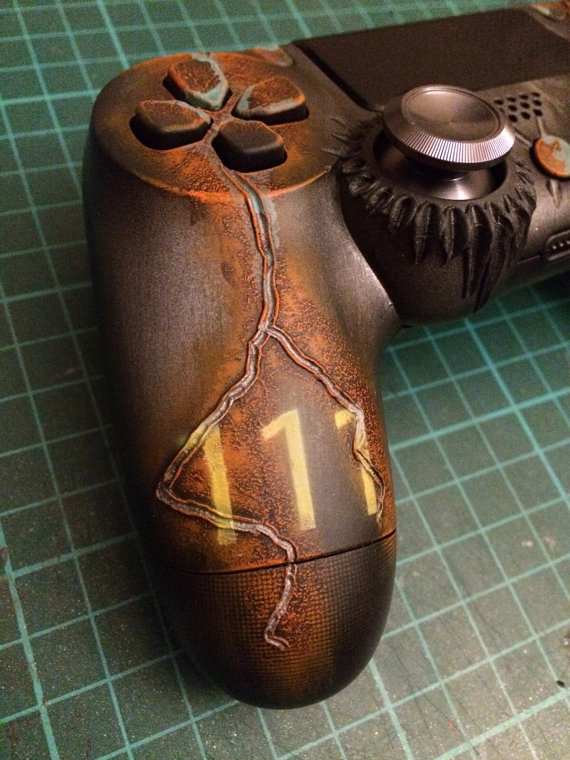 custom-fallout-damaged-inspired-ps4-controller