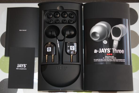jays-a-jays-earphone-package-content.jpg