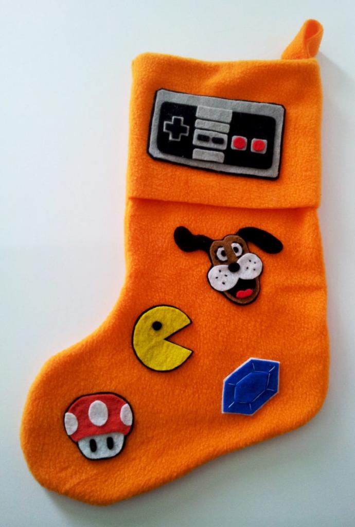 10 Best Christmas Stockings For Geeks - Walyou