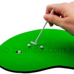 mini-golf-mouse-pad-is-a-complete-timepass-31
