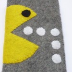 iPhone-iPod-PacMan-Pouch2
