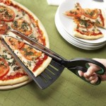 kitchen pizza cutter