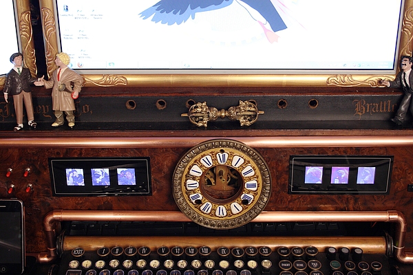 Steampunk Organ Computer