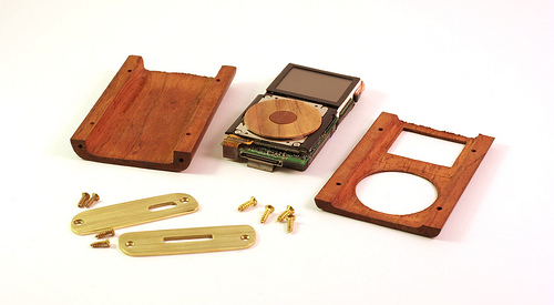 wooden ipod mini