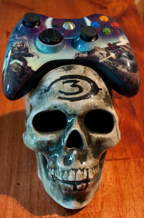 skull xbox 360 controller cradle image