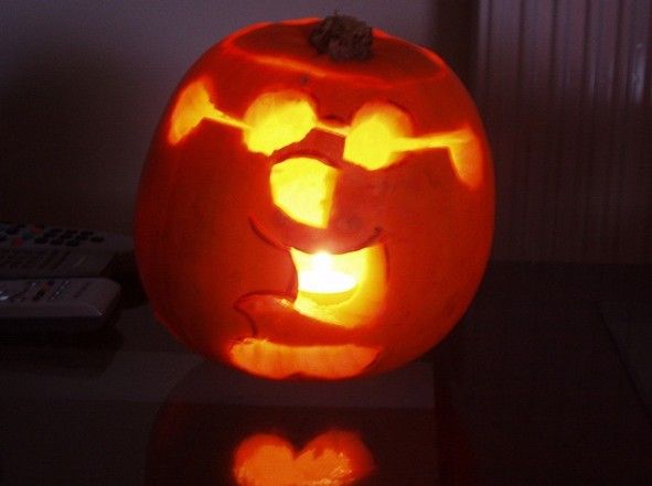 pumpkin carvings family guy griffin 1