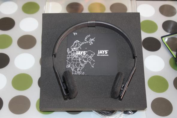 jays earphones headphones hands on review