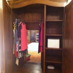 narnia-wardrobe-1