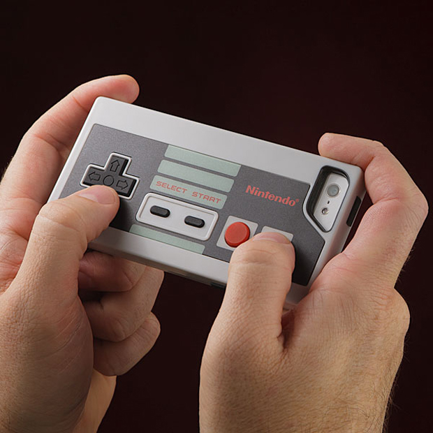 nes-controller-iphone-5-case-by-thinkgeek-2