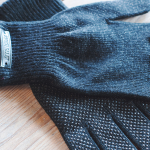 Knitted Touchscreen Gloves 02