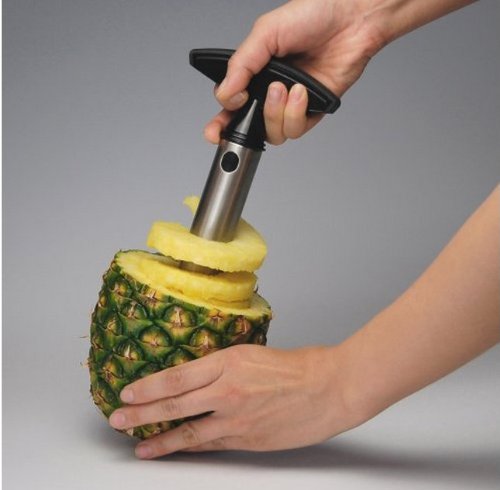 Woody Pineapple Easy Slicer and De-corer kitchen gadgets