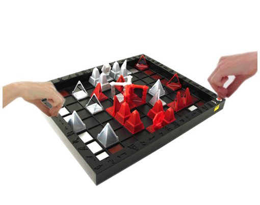 Khet Board Game In Action - Walyou