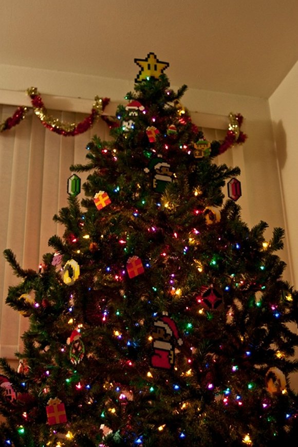 Super Mario Christmas Tree