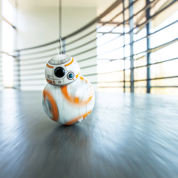 Sphero BB8 AppEnabled Droid 04 Walyou