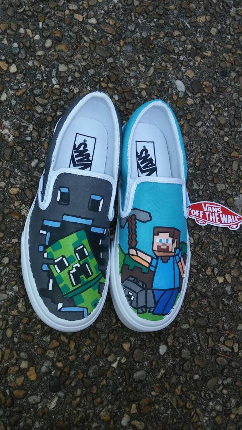 20 Awesome Hand Painted Shoes for Kids - Walyou